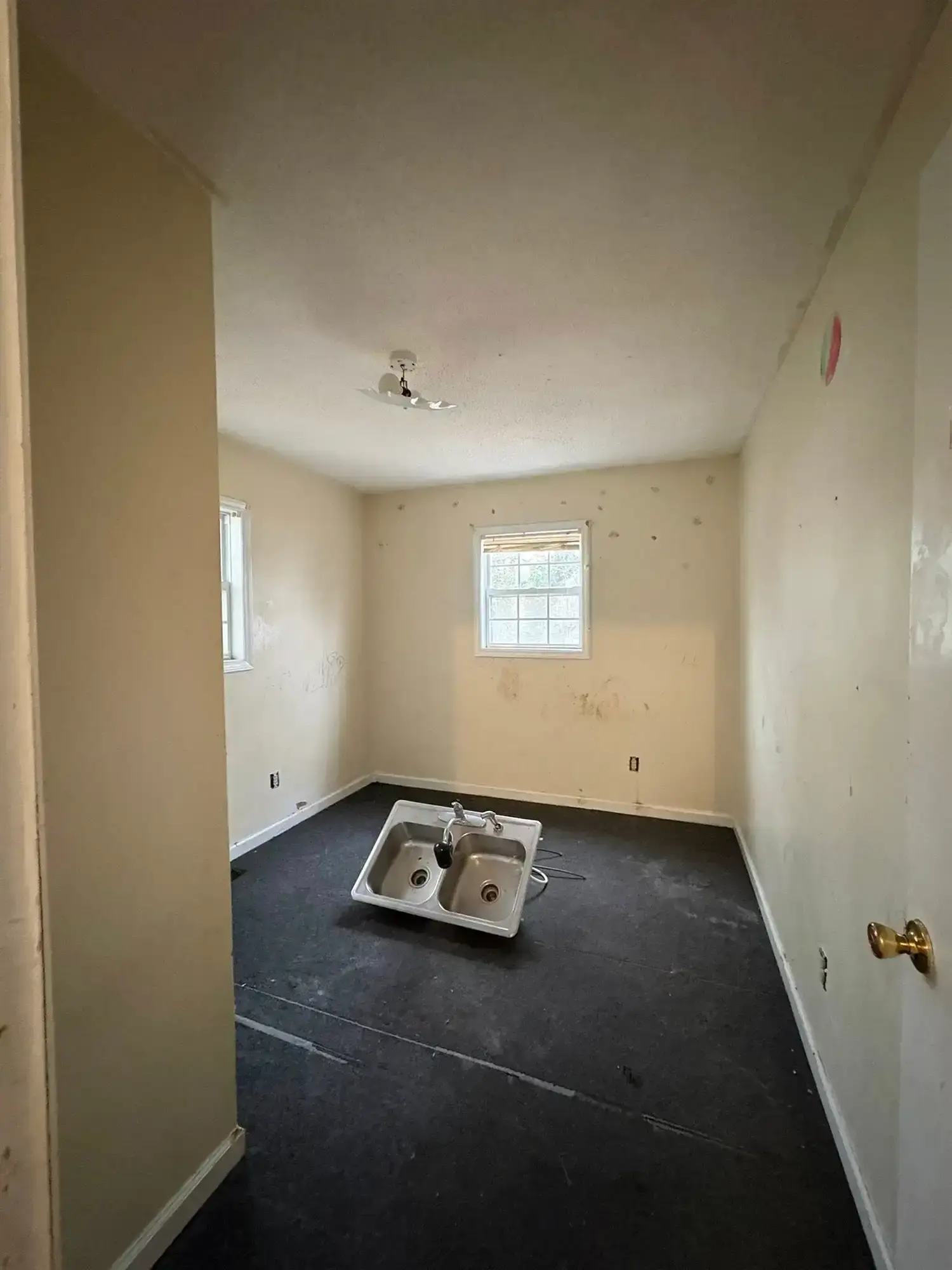 Interior Painting Project 10 before view